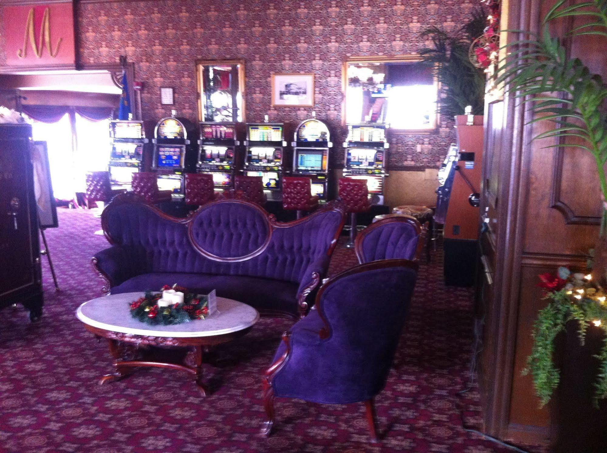 Mizpah Hotel Tonopah Bagian luar foto
